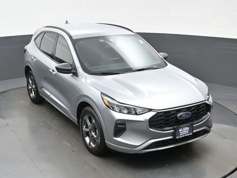 Used 2023 Ford Escape ST-Line image 40