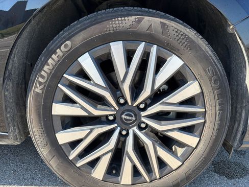 Used 2025 Nissan Altima 2.5 SV image 30