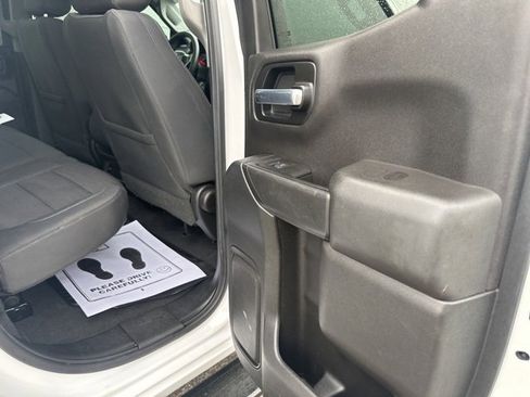 Used 2020 Chevrolet Silverado 1500 LT image 18