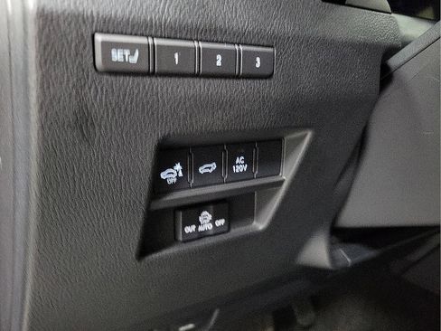 Used 2024 Lexus GX 550 w/ Accessory Package (2T) image 14