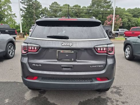 Used 2024 Jeep Compass Limited AWD/4WD image 4