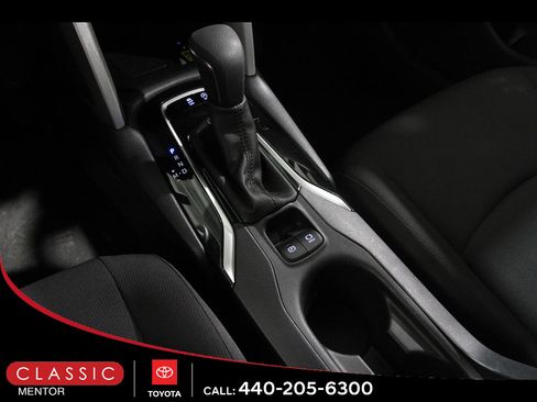 Certified 2022 Toyota Corolla Cross LE AWD/4WD image 12