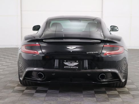 Used 2015 Aston Martin Vanquish Coupe image 6