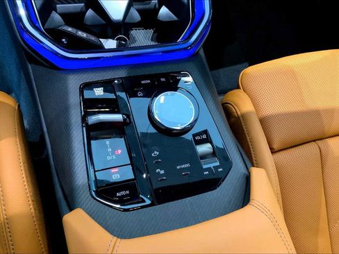 New 2026 BMW X3 xDrive30 w/ Premium Package image 18