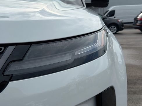 New 2026 Land Rover Range Rover Evoque S AWD/4WD image 9