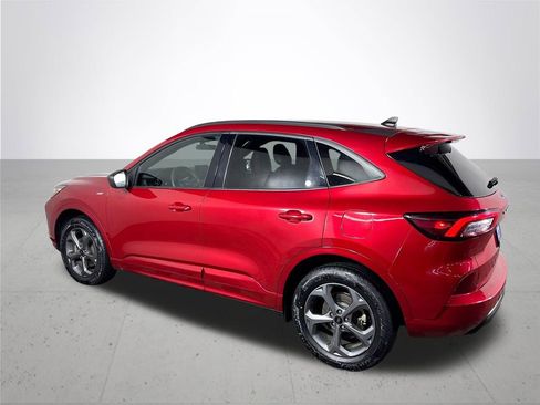 Used 2024 Ford Escape ST-Line image 8