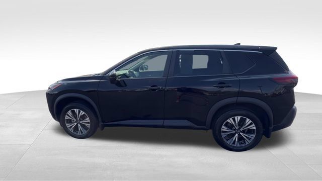Used 2022 Nissan Rogue SV AWD/4WD image 3