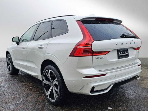 Certified 2025 Volvo XC60 T8 Ultra w/ Protection Package Premier image 5