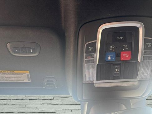 Used 2022 RAM 1500 Limited image 16