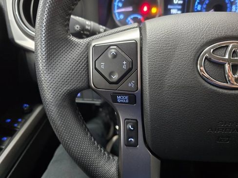 Used 2022 Toyota Tacoma SR5 image 20
