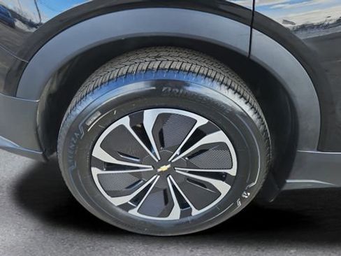 Used 2024 Chevrolet Blazer EV LT image 18