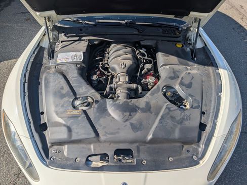 Used 2011 Maserati GranTurismo S image 46