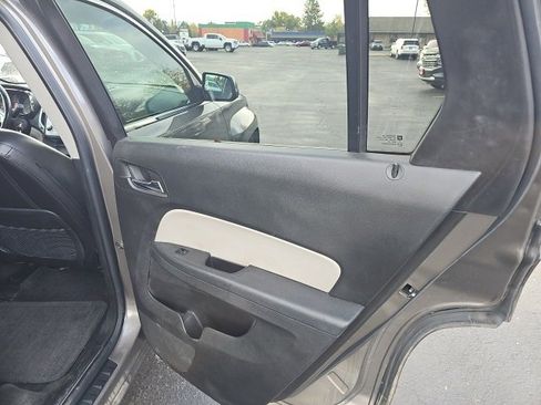 Used 2011 GMC Terrain SLT image 14