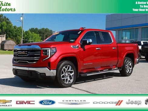 Used 2023 GMC Sierra 1500 SLT w/ SLT Premium Plus Package AWD/4WD image 1