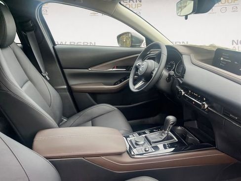 New 2025 MAZDA CX-30 AWD 2.5 S w/ Premium Package image 15