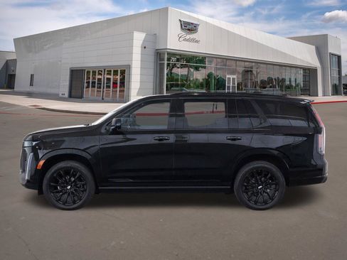 Used 2024 Cadillac Escalade ESV Sport Platinum w/ LPO, ONYX Package AWD/4WD image 5