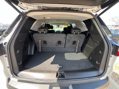 Used 2019 Chevrolet Traverse LT w/ LPO, Floor Liner Package image 24