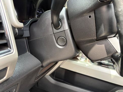 Used 2019 Ford F350 Lariat w/ Lariat Ultimate Package AWD/4WD image 15