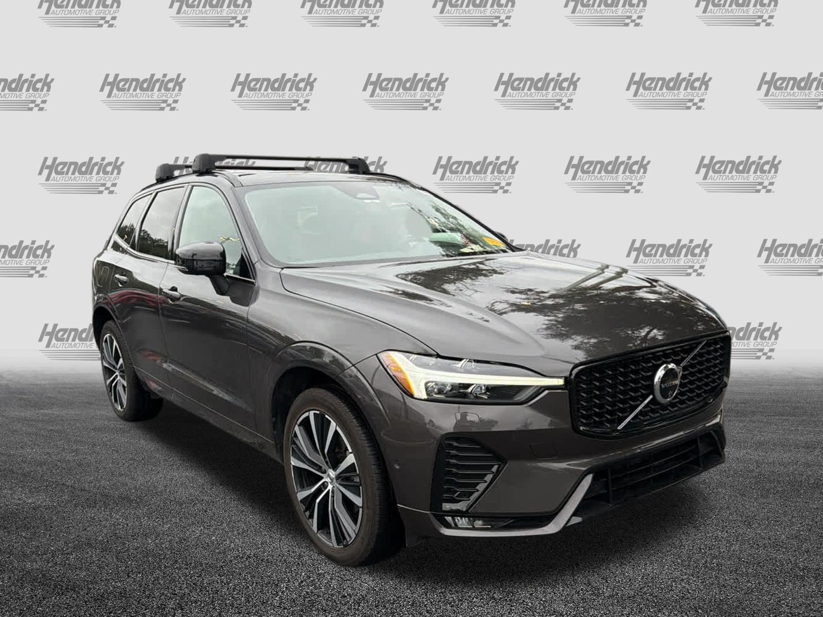 Certified 2025 Volvo XC60 B5 Plus AWD/4WD image 2