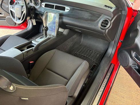 Used 2015 Chevrolet Camaro SS w/ Black Rally Stripe Package RWD image 25
