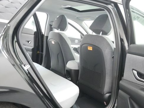 New 2026 Hyundai Elantra Limited image 25