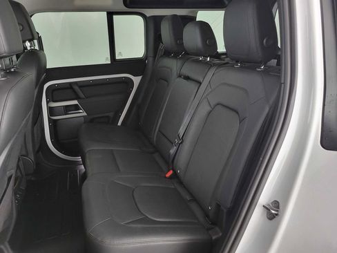 Used 2023 Land Rover Defender 110 S AWD/4WD image 17