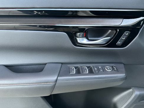 Used 2023 Honda CR-V Sport Touring image 12