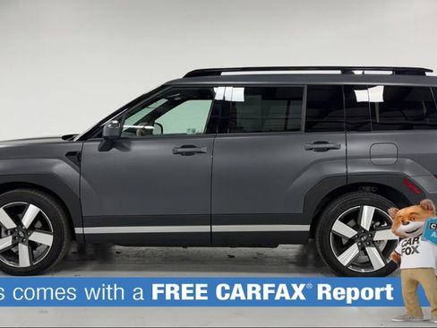 Used 2025 Hyundai Santa Fe Limited image 2