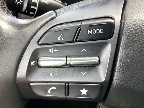 Used 2022 Hyundai Kona SEL w/ Convenience Package AWD/4WD image 14
