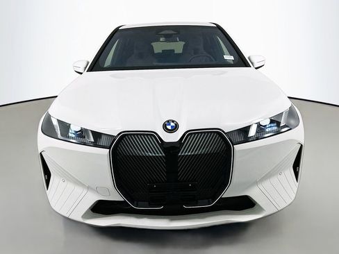 Used 2026 BMW iX xDrive45 w/ Premium Package image 2