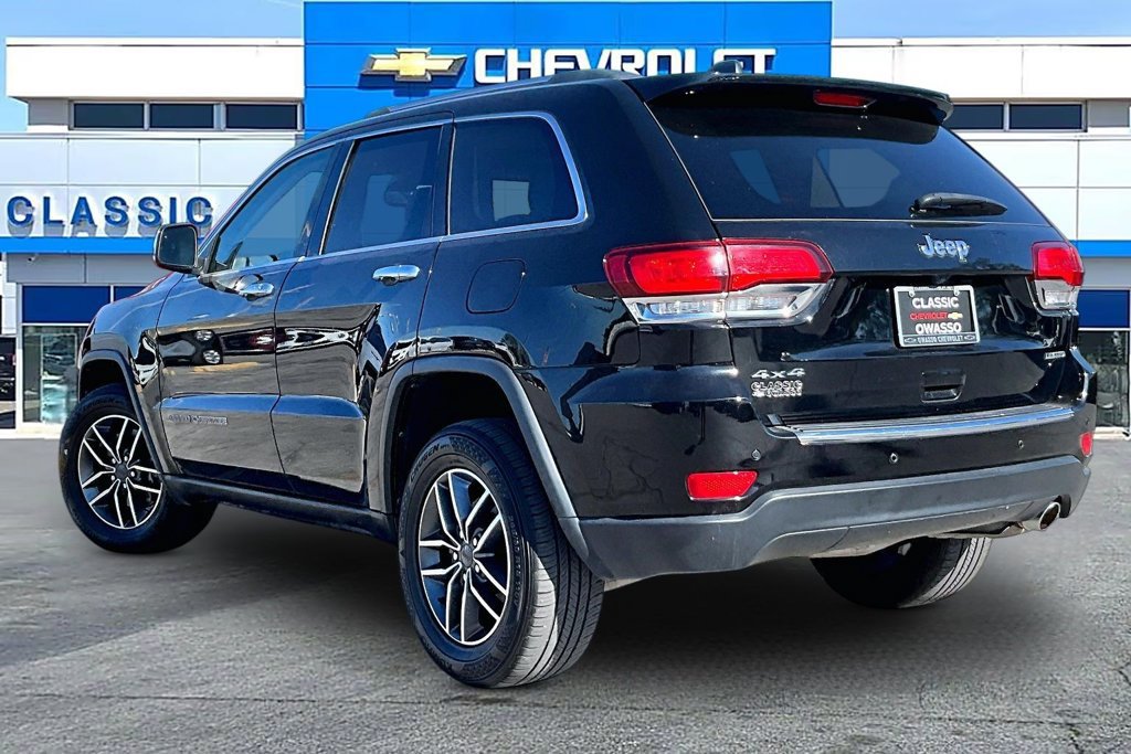 Used 2021 Jeep Grand Cherokee Limited AWD/4WD image 3