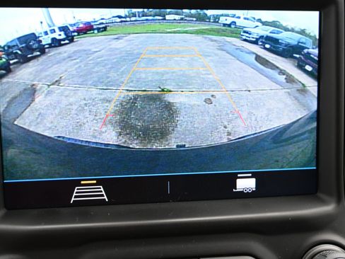 Used 2023 Chevrolet Silverado 1500 Custom Trail Boss w/ LPO, Dark Essentials Package image 15