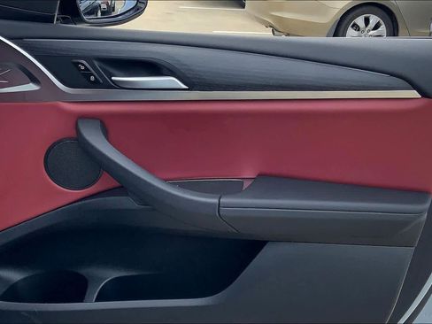 Used 2023 BMW X3 sDrive30i w/ M Sport Package image 26