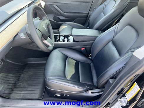 Used 2020 Tesla Model 3 Long Range image 16