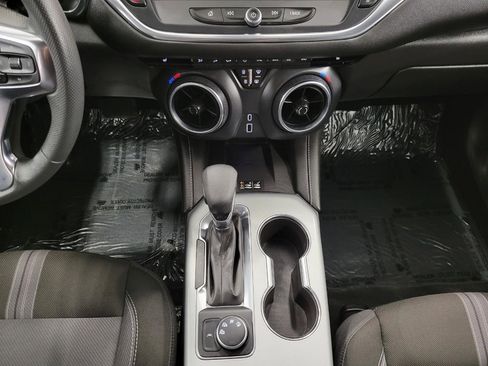 Certified 2024 Chevrolet Blazer LT w/ Convenience Package image 16