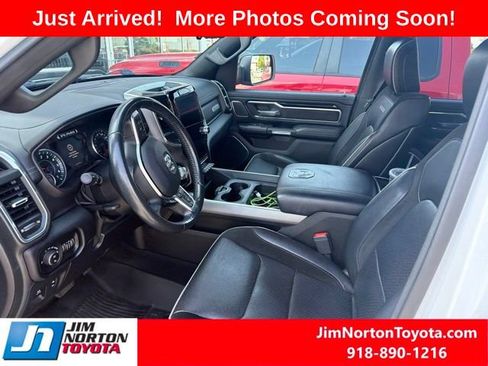 Used 2021 RAM 1500 Laramie AWD/4WD image 8