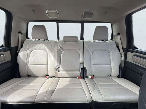 Used 2022 RAM 1500 Limited AWD/4WD image 17