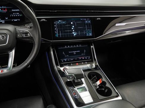 Used 2021 Audi SQ7 Prestige image 24