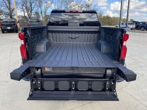 Certified 2026 Chevrolet Silverado 1500 LTZ w/ LTZ Premium Package image 21