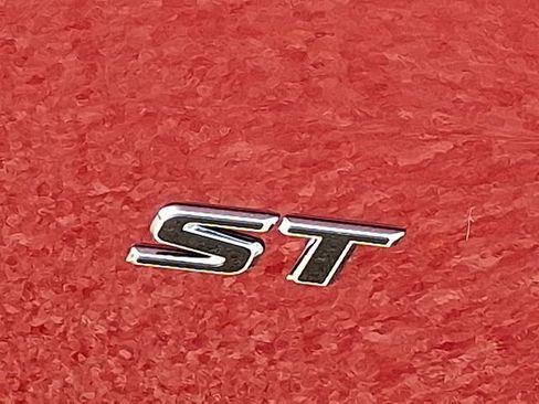 New 2026 Buick Enclave Sport Touring w/ Power Package image 11