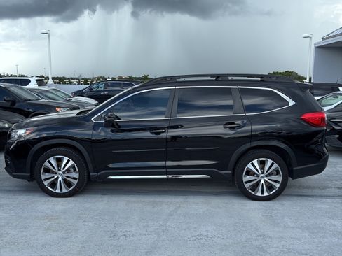 Used 2022 Subaru Ascent Limited w/ Technology Package AWD/4WD image 8