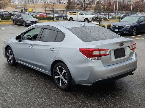 Used 2019 Subaru Impreza 2.0i Premium image 4