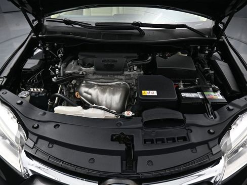 Used 2017 Toyota Camry XLE image 47