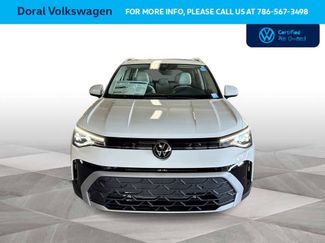 Used 2025 Volkswagen Taos SE FWD video 3