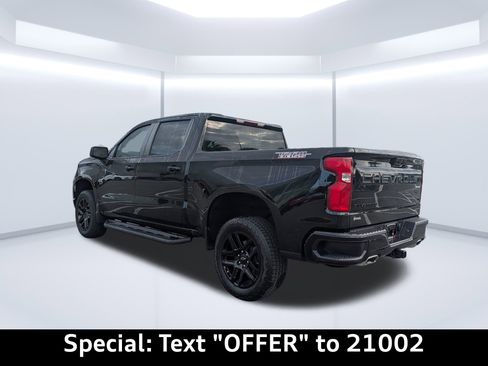 Used 2024 Chevrolet Silverado 1500 LT Trail Boss w/ Protection Package image 6
