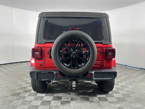 Used 2021 Jeep Wrangler Unlimited Sahara w/ Cold Weather Group image 7