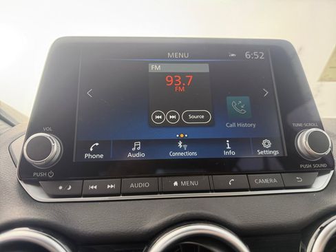 Certified 2025 Nissan Sentra SR w/ SR Premium Package image 21