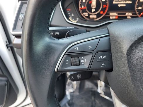 Used 2018 Audi Q5 2.0T Premium image 30