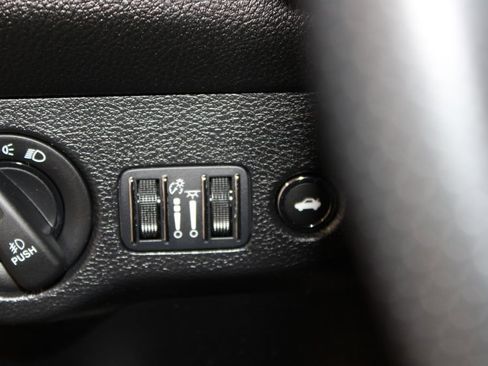 Used 2022 Dodge Challenger GT w/ Blacktop Package RWD image 29