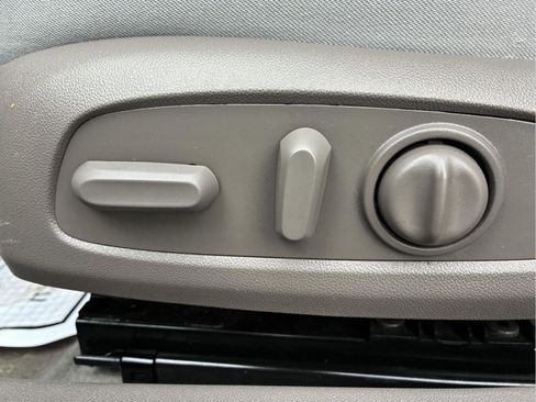 Used 2025 Chevrolet Malibu LT image 17